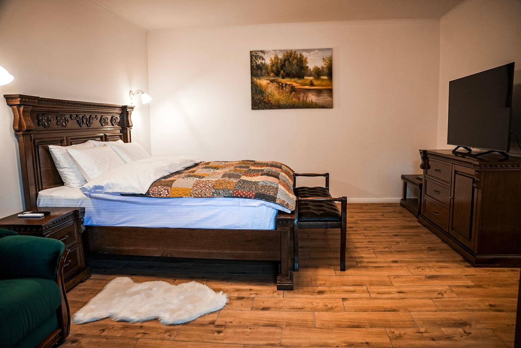 Boutique Marlen Bed and Breakfast Ghimbav Eksteriør billede