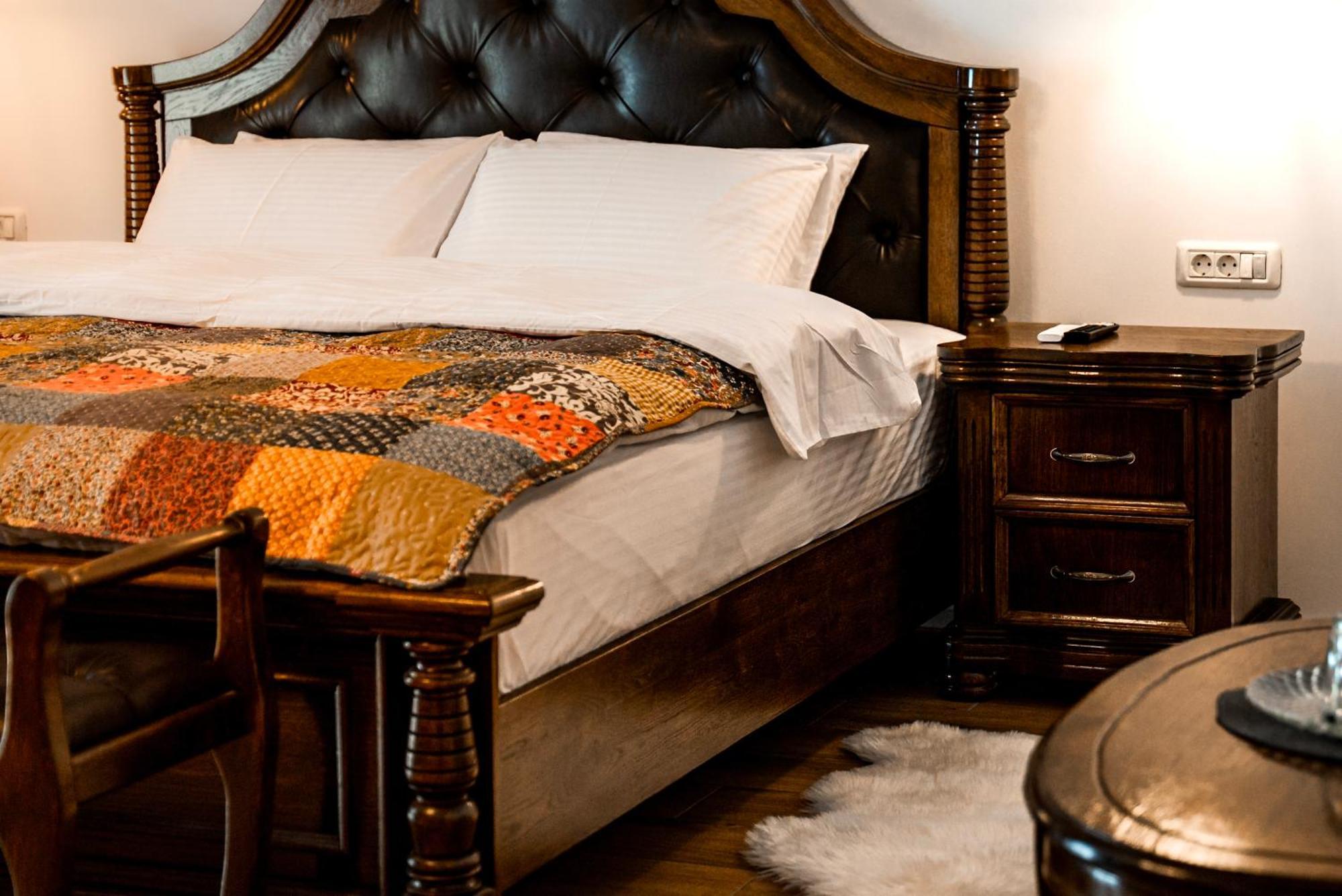 Boutique Marlen Bed and Breakfast Ghimbav Eksteriør billede